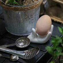 1pc Shaped Ceramic Egg Cup, Modern & Simple Style, White Colors, Suitable For Kitchen & Dining Table Use,Kitchen,Christmas Gift