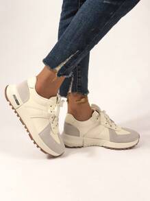 Vintage Oatmeal-Toned Training Shoes With Casual And Soft Design, Women's Sneakers, Convenient And Suitable For Running Or Walking - Beige - View 4