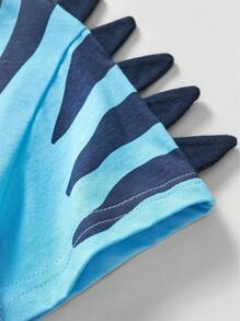 2 件 LITTLE BITTY 幼儿男孩卡通恐龙印花短袖 T 恤和短裤套装，时尚春夏装 - 白色 - 查看 6