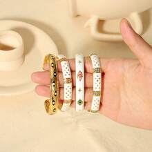 1pc Personalized Fashionable Vintage Enamel Stainless Steel Open Bangle For Women, Gift - Gold - View 3
