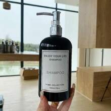 3 Stücke Set schwarze runde Pumpflaschen mit Schulterdruckspender, beschriftet mit wasserfesten Aufklebern. Kann für die Ausgabe von Badeprodukten wie Shampoo, Conditioner, Duschgel, Körperlotion, Gesichtsreiniger und Handcreme verwendet werden. Inklusive ABS-beschichteter Pumpen zum Nachfüllen und Ersetzen. Kann zur Dekoration des Zuhauses und als Badezimmer-Accessoire verwendet werden. Heim-Badezimmer-Dekoration, Herbstdekoration, Rückkehr zur Schule - Schwarz - Übersicht 5