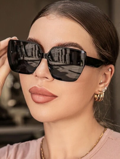 Gafas de sol con marco cuadrado de plástico de estilo clásico y retro, gafas de sol unisex de protección UV para uso en exteriores, viajes, playa y vacaciones, accesorios de playa para mujer