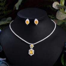SEQUITO Ensemble De Bijoux De Mariage En Cube Aaa De Coupe Princesse À Pavé De Luxe De 2 Pièces Avec Pendentif Carré, Collier Ras-du-cou Et Boucles D'oreilles Pour Accessoires De Robe