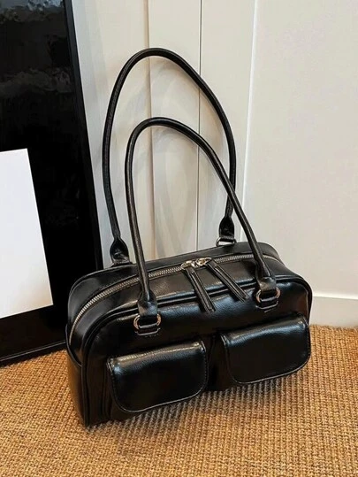 黑色时尚机车风腋下斜挎包，多口袋设计，适合工作通勤、街头穿搭和日系风格，女性必备单品