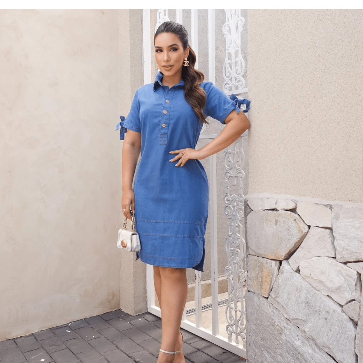 Women Dresses - 淺色牛仔連身裙 - 查看 1