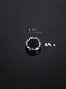 Une boucle d\"oreille magnétique en pierre de sable bleu simple et élégante, adaptée aux hommes pour un usage quotidien, les festivals et les banquets.