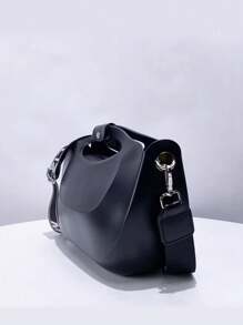 حقيبة جلي شفافة ذات أشرطة عريضة غير تقليدية للحمل عبر الجسم أو باليد موديل جديد لعام 2025