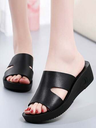 New Summer Women Platform Wedge Thick Bottom Sandals Outdoor Mid-Heel Increased Height Chunky Sandals, Fashion Thick Bottom High Heel Slippers, Black Platform Sandals For Ladies