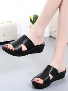 Nuevas sandalias de plataforma y cuña para mujer de verano, con suela gruesa, tacón alto para uso al aire libre, de estilo fashion. Chanclas con plataforma y tacón grueso en color negro para damas - Negro - Ver 3