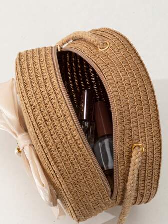 YL Ladies' Fashionable Mini Khaki-Colored Crossbody Bag With Bowknot And Grass Design, Beach Essentials, Summer Essentials Women Bags For Vacation & Holiday, Wicker Bag, Valentines, Eye-Catching Beach Bag Summer, Summer Straw Beach Bag For Women, Hottest Beach Bags For Women, Fashion Summer Vacation Bag, Beach Essentials Women Bags For Vacation & Holiday, Fashionable Bow Purse For Women, Newest Holiday Bag