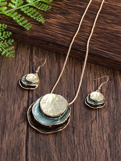 1pair Earrings + 1pc Necklace, Fashionable & Elegant & Creative Original Design Tri-layer Zinc Alloy Green Circle Pendant Decorated On Snake Chain, Perfect For Ladies & Girls' Christmas Party Streetwear Gift