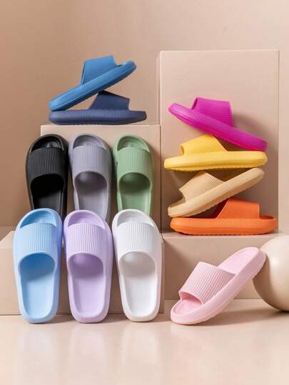 Sommar Ny stil Tjock & Mjuk Anti-Slip Fritid Lättvikt & Strandtofflor utomhus; Mångsidiga och bekväma skor med mjuk sulor