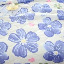 Cubrecama de verano delgada de tela atractiva con patrón floral y de hojas de plantas para dormitorio, 1 pieza - Azul - Ver 4