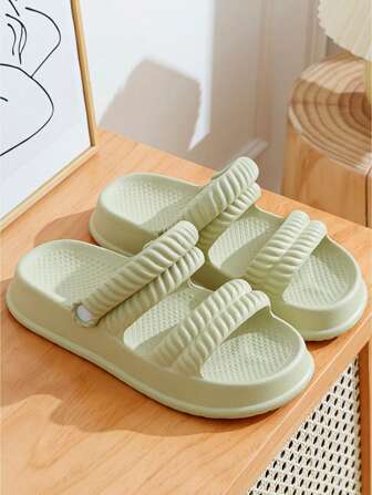 Women Summer Slipper New Arrival Simple Stylish Anti-Skidding Dual-Use Lightweight Beach Travel Slippers With Thick Sole, Soft Bottom And Comfortable Wearing Feel