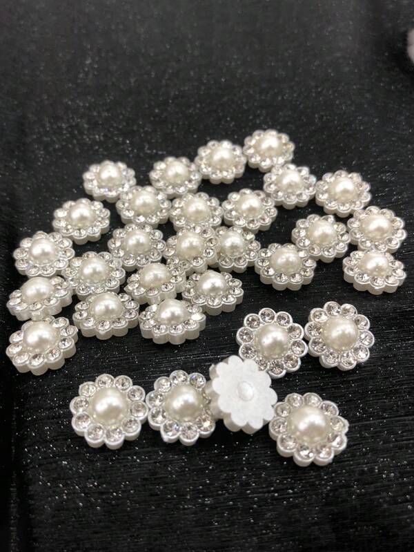 50pcs Resin Flower Shaped Pearl & Flat Back Rhinestone Nail Art Decals Stickers For Wedding, DIY Scrapbooking Embellishment Accessories Craft