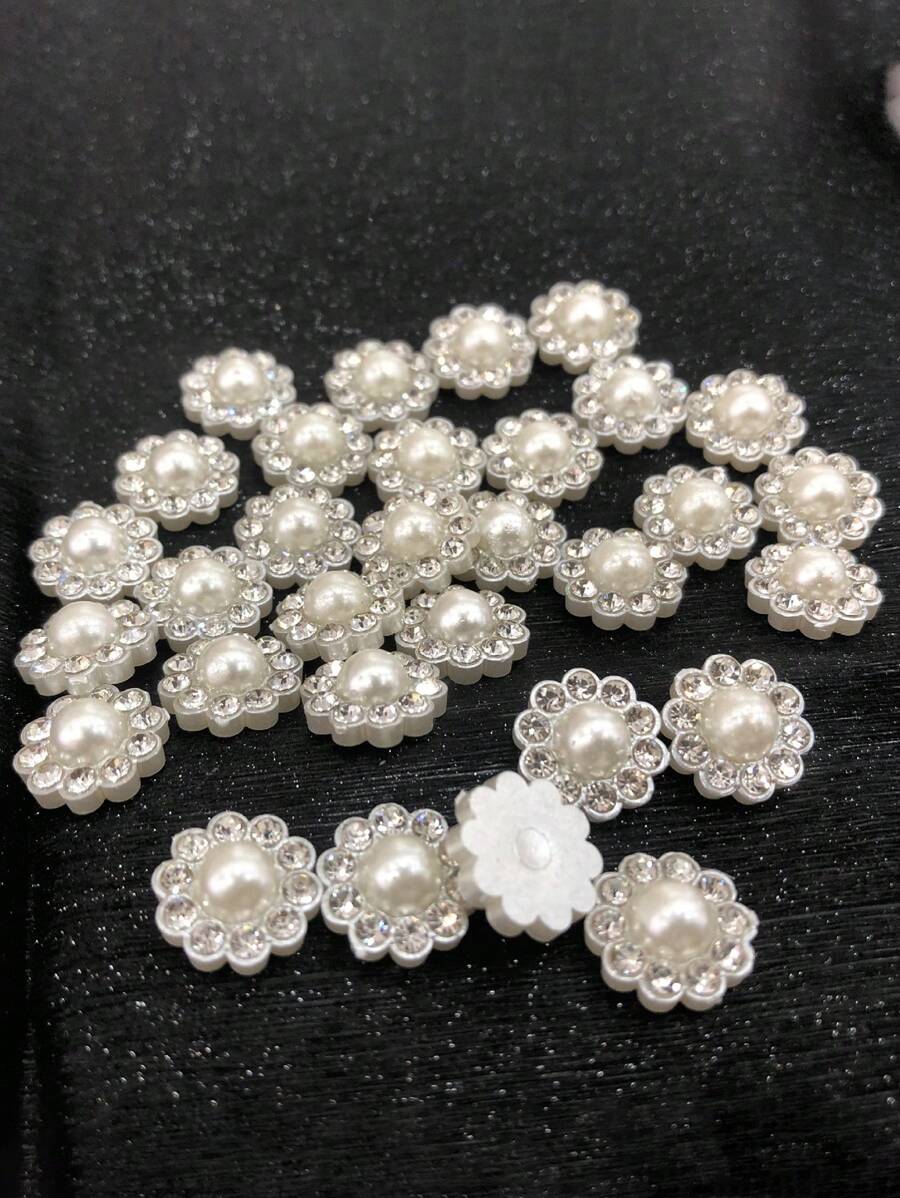 50入組樹脂花形珍珠＆扁平背鑲嵌指甲藝術貼紙貼紙，適用於婚禮，DIY相簿飾品配件手工藝品 - 白色 - 查看 1