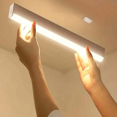 1条无线感应LED灯带，可充电磁感应夜灯，适用于橱柜、走廊、厨房、楼梯、衣柜等家居装饰