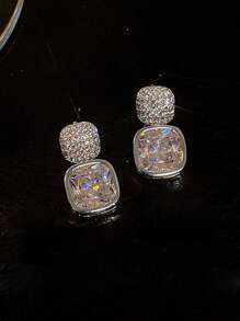 1 Pair Of Delicate Geometric Artificial Glass Rhinestone Fashionable Elegant Women's Casual/Dating/Holiday Gift Dangle Earrings