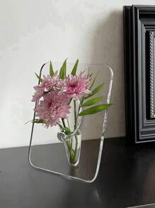 Un vase cadre photo créatif et artistique