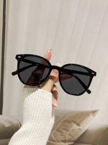 1pc Women's Round Frame Fashion Glasses With Cute Decorative Clear Lenses And Suitable For Outdoor Activities Beach Accessories For Women Glasses Shades For Summer Beach Vacation,Outdoor,Travel Casual Style Oversized Round Frame For Going Out Outfit,Back To School