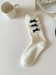 1對蘿莉塔風格女孩可愛日系軟妹子公主蕾絲蝴蝶結中筒襪 - 白色 - 查看 3