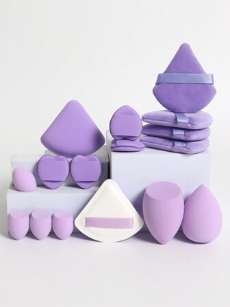 16件套化妆工具套装，包含2个气垫粉扑、2个化妆海绵、4个散粉扑、4个迷你化妆海绵和4个迷你气垫粉扑。化妆海绵可用于混合粉底液、粉底霜和粉状产品，打造无瑕妆容。多色化妆海绵，不含乳胶，干湿两用，适合所有肤质。采用超柔软天鹅绒材质，专为修饰眼部和眼角而设计，是粉底混合的理想之选。套装包含气垫粉扑、不含乳胶的海绵和粉扑，适用于粉底液、粉底霜和遮瑕膏。适合所有肤质。价格实惠，是圣诞礼物的理想选择。