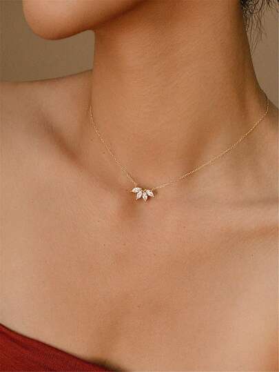 1pc Women's Copper Zirconia Circle Link & Bow Pendant Necklace, Everyday & Gift