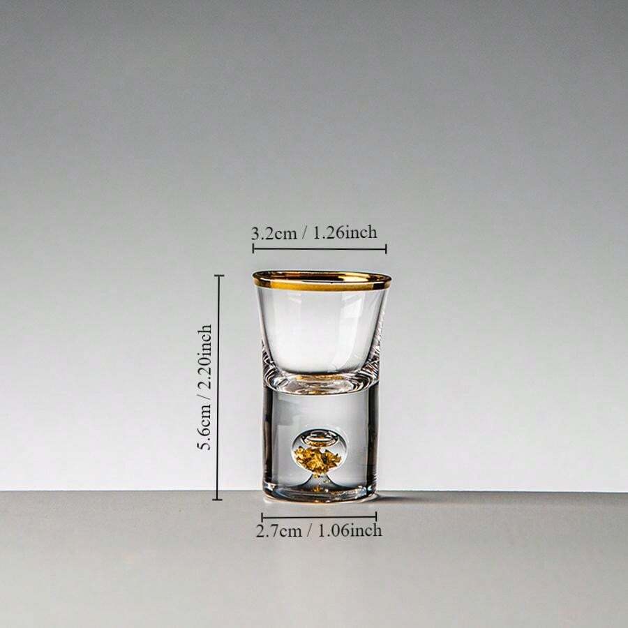 Conjunto de 4 Copos de Vidro Decorados com Flocos de Ouro de 10ml, Incluindo Copo de Vinho