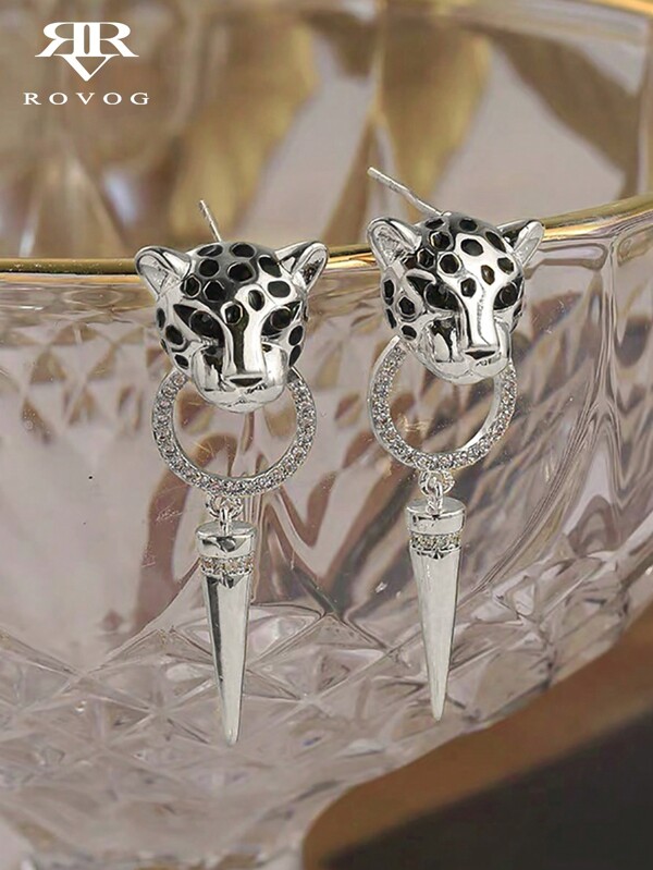 1pair European & American Style Personality Hip-Hop Women's Airy & Novelty Leopard Earrings