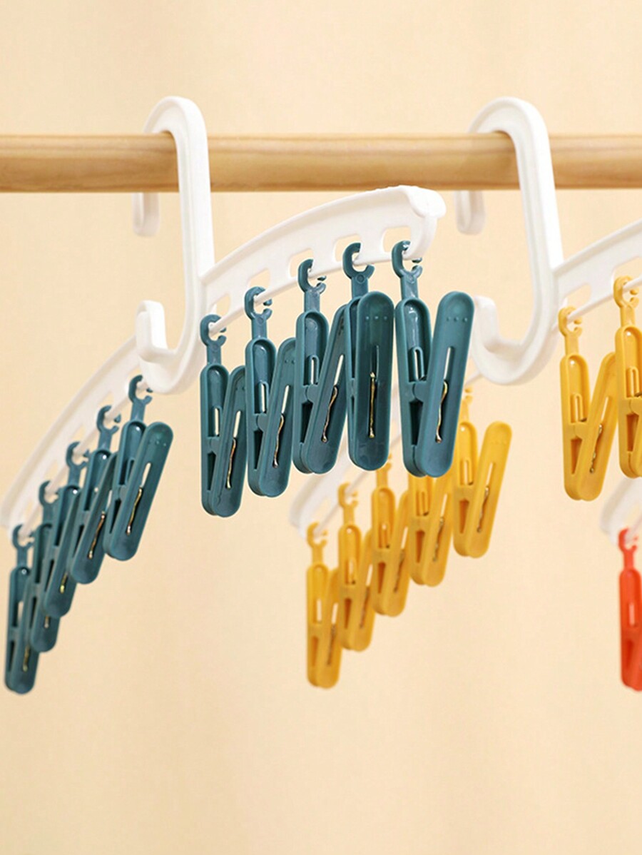 One Straight Pole Clothes Hanger With Multiple Clips For Travel