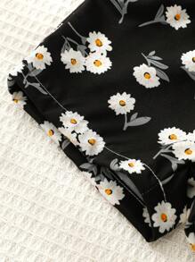 Baby Girl Chrysanthemum Printed Short Sleeve Shirt And Shorts Set, Summer