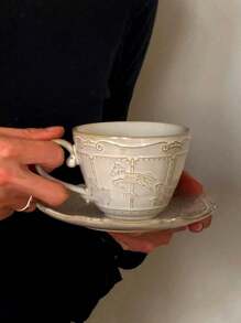 1 Bộ tách và đĩa sứ phong cách Bắc Âu màu trắng cổ điển, Bộ tách cà phê nghệ thuật Latte Mỹ tinh tế bất đối xứng theo phong cách Ins, Tách trà chiều cực kỳ hấp dẫn, Thích hợp cho cuộc sống gia đình, Quà tặng sinh nhật và lời chúc lễ hội - Xem 4