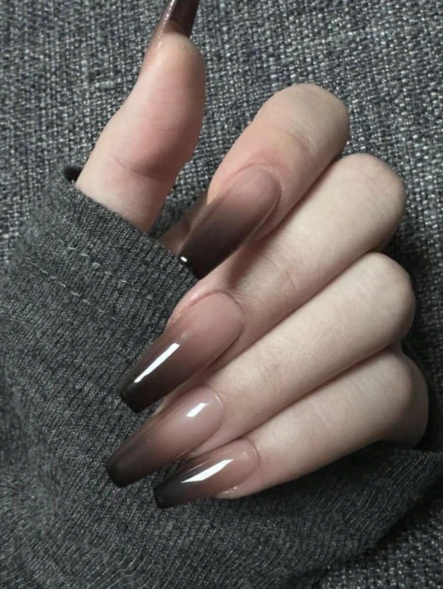 24 móng tay giả dài hình quan tài màu nude ombre đen cực dài dành cho Halloween, kèm dũa móng và 1 hộp gel làm móng.