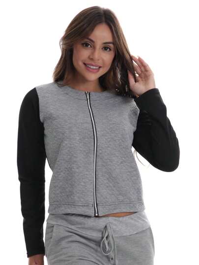 CASACO  DE FECHO DE MOLETIN E MATELASSÊ