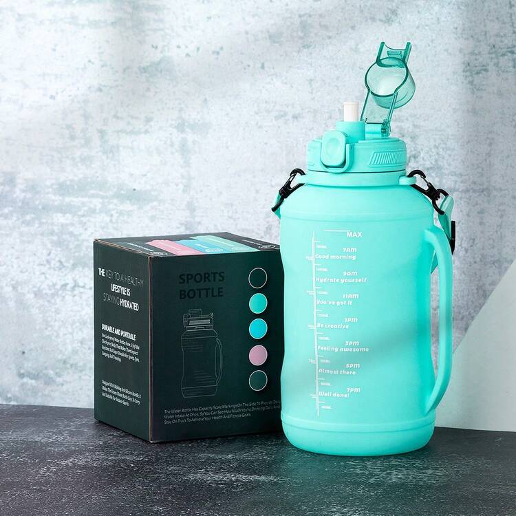 1入組 67.63盎司/ 2000毫升矽膠水瓶，可捲起折疊式水瓶，附吸管，可重複使用的柔軟水瓶，適用於旅行健身露營遠足。 - 天藍色 - 查看 2