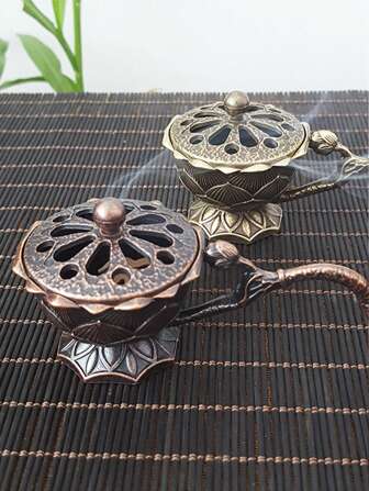 1pc Handheld Lotus Fluffy Incense Burner, Small Incense Burner Home Decoration, Home Decor, Room Decor, Yoga Studio, Camping, Garden, Patio, Classic Candlelight Dinner Props, Decoration