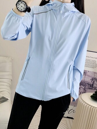 夏季健身女款弹力透气冰感连帽纯色防紫外线防晒服蓝色