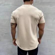 Men T-Shirts - 米色 - 查看 2
