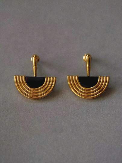 Retro Egyptian-Style Black Gold Luxury Sense Earrings, Unique Vintage Pendant Earrings, Lightweight Elegant Earrings