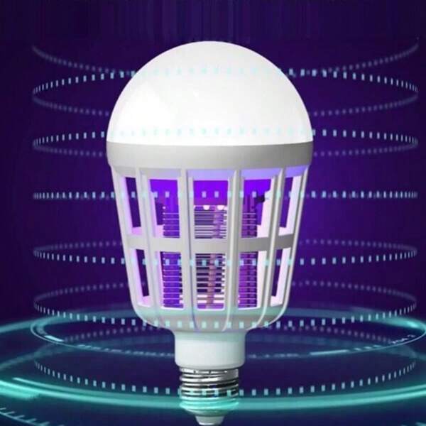 1pc Las lámparas trampa de mosquitos LED enchufables son convenientes y seguras para el exterminio de mosquitos