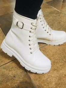 Women's Low-Cut Ankle Boots With Buckle, Women's Tractor-Graded Napa Boot - 米色 - 查看 1