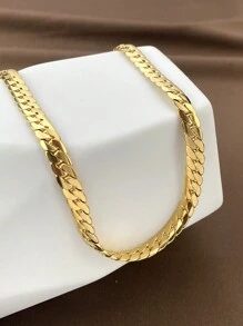 Eine modebewusste und 18K vergoldete Edelstahl Platte und breite Kette Halskette mit einer übertriebenen Design, die für Frauen geeignet ist, auf Partys zu tragen oder als Geschenk für Mütter.