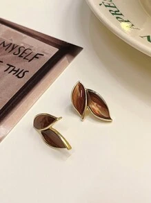 topshiny 1 Pair French Fallen Leaf Style Earrings, High-End Luxury Fashion Eardrops For Women