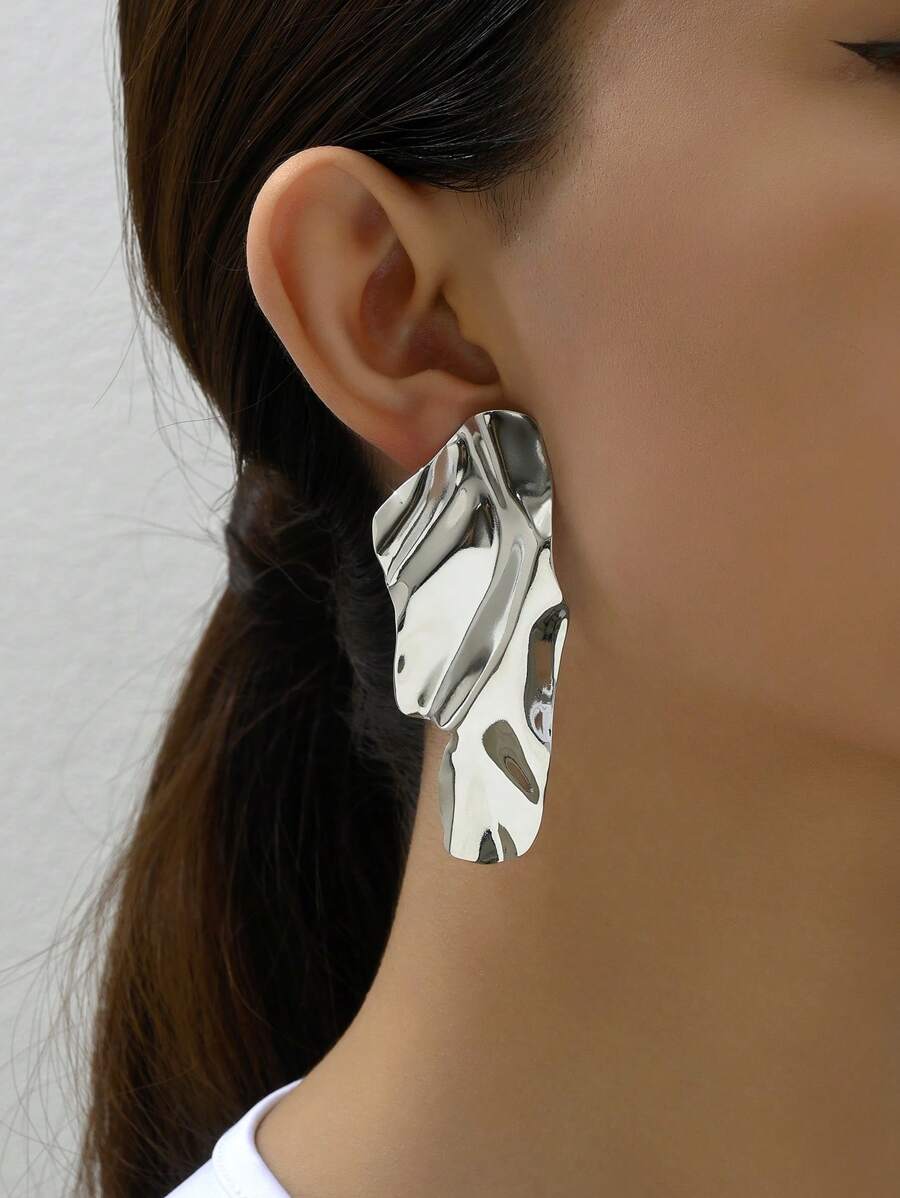 1pair Exaggerated Wave Design Summer Earrings For Women, Luxurious Jewelry For Dancing Party, Banquet, Vacation, Leisure - Silver - View 1