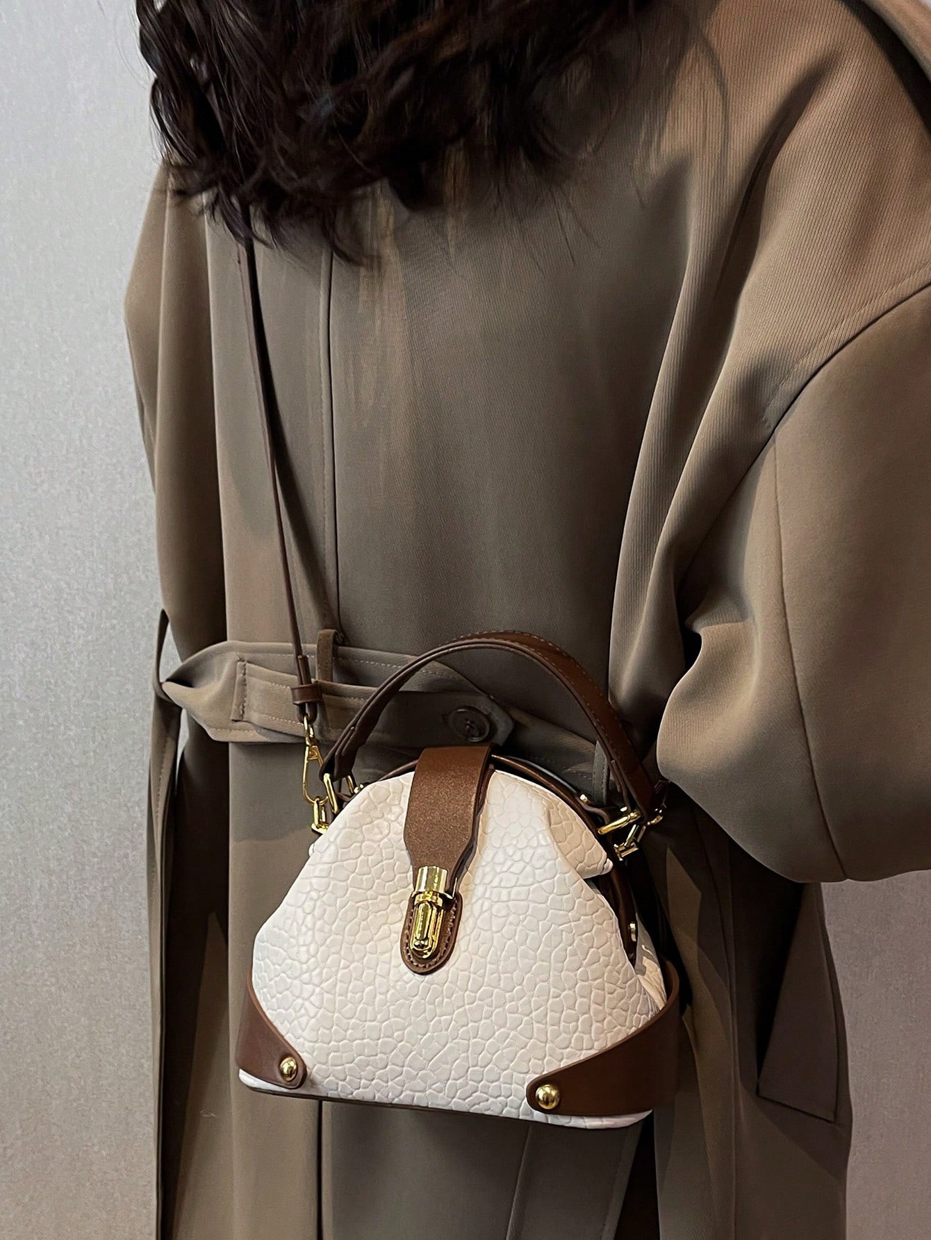 حقائب يد عصرية وأنيقة ، حقائب متقاطعة عملية وأنيقة...