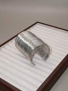 Women Fashionable Pure Handmade Coiled Bangle, Suitable For Party, Gift, And Daily Wear - Silver - View 5