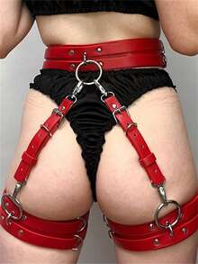 女性束腰到腿部的紅色皮帶皮帶皮革色情肩帶寬吊帶