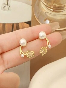 一对别致的郁金香花形仿珍珠耳钉，优雅女士款。情人节配饰 - 金色 - 查看 4