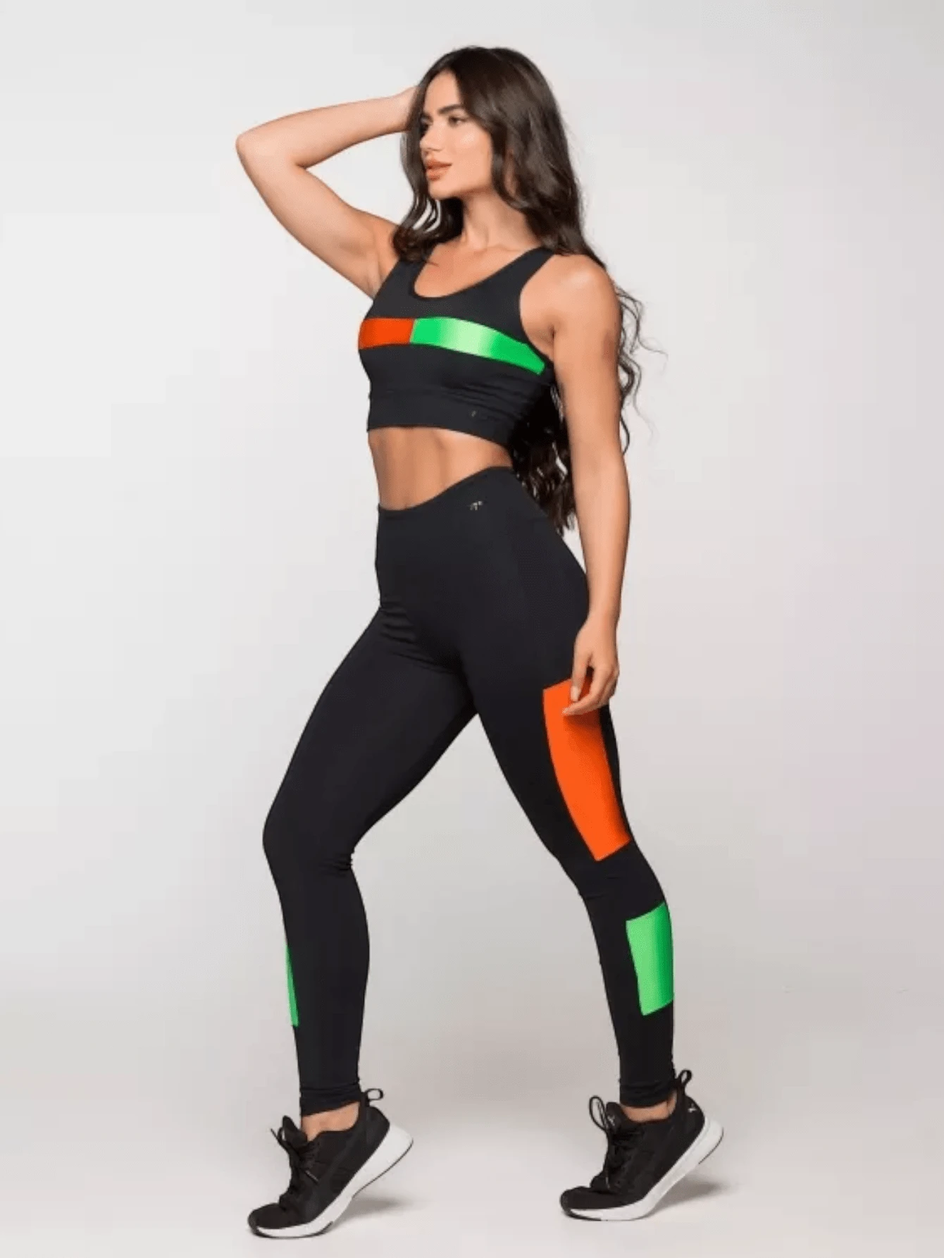 LOT FITNESS Women Sports Sets - 黑色 - 查看 1
