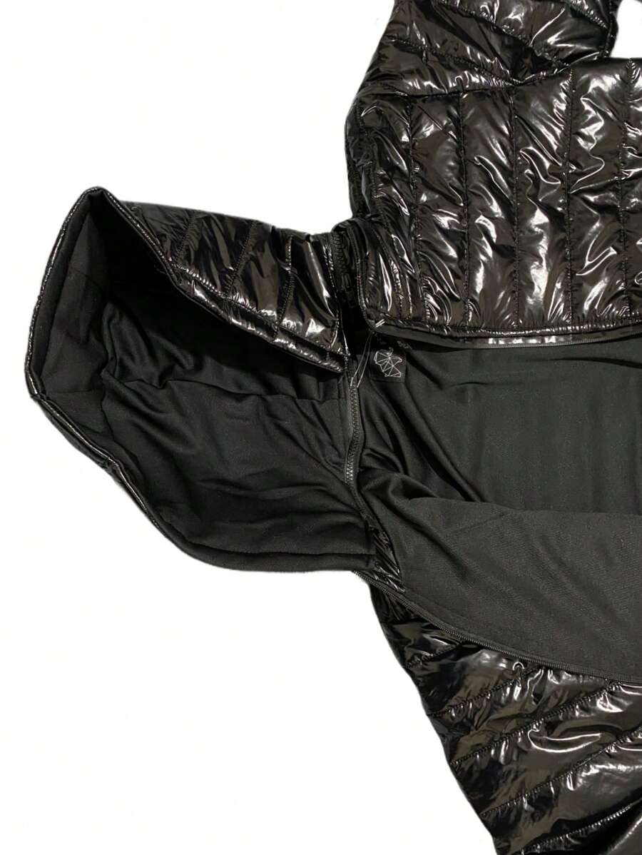 Chamarra capitonada brillosa con forro y gorro desmontable - Negro - Ver 1